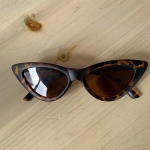 FREE WITH PURCHASE Cat eye sunglasses